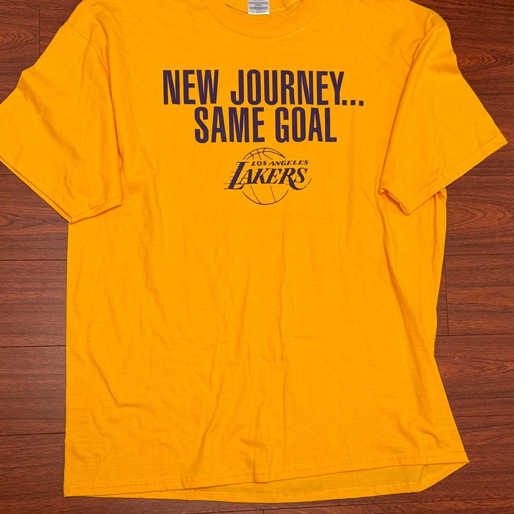 Los Angeles Lakers Opening Night 2010 Graphic T-Shirt